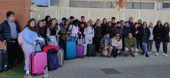 L'arrivée à Mazères des correspondants de Figueres, dimanche 26 mars.